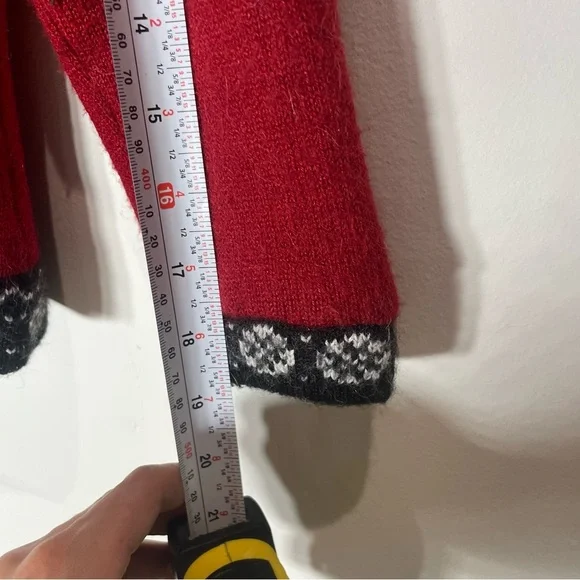 Peruvian Alpaca zip up - Picture 6 of 9